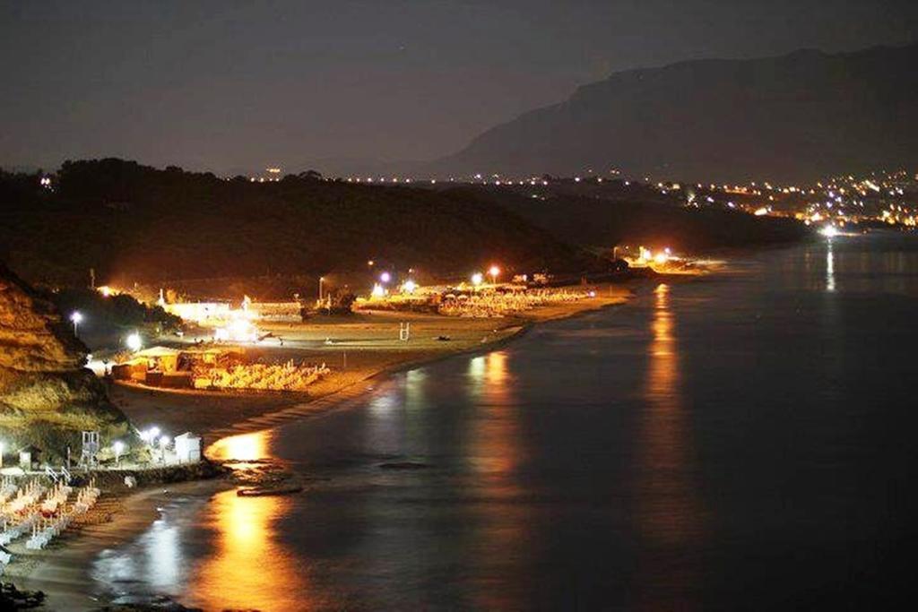 Casa Vacanze Nicole Balestrate Ruang foto